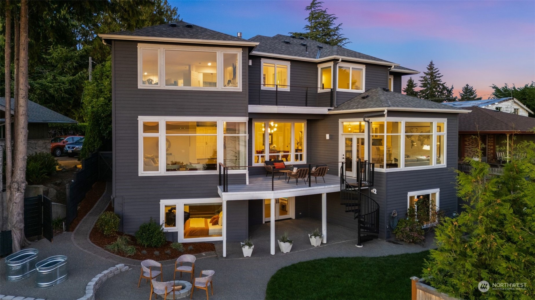 Morgan St, Seattle, WA 98136