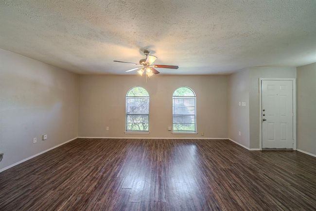 22739 Millgate Dr, House other with 3 bedrooms, 2 bathrooms and 2 parking in Spring TX | Image 7
