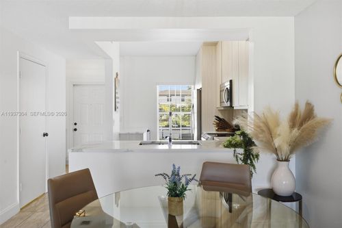 4919 Sw 31st Ter, Fort Lauderdale, FL, 33312-6931 | Card Image