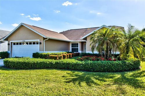 3563 Kent Dr, NAPLES, FL, 34112-3737 | Card Image