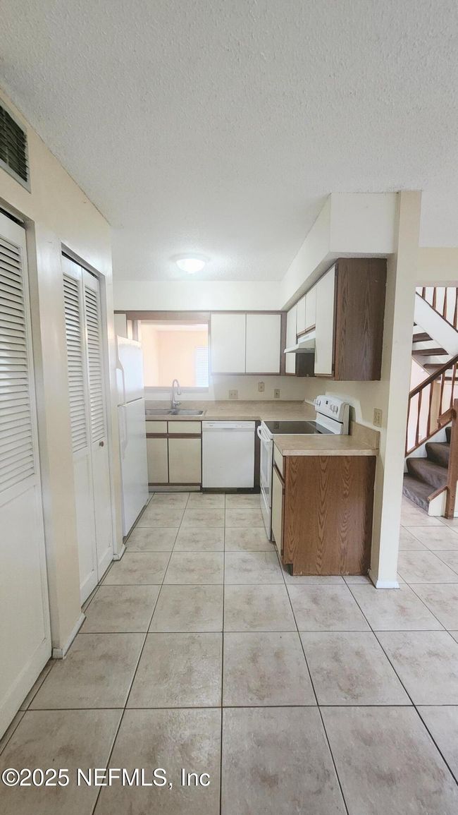 9411 Genna Trace Trl, Townhouse with 3 bedrooms, 3 bathrooms and null parking in Jacksonville FL | Image 15