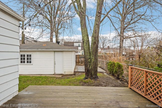 2368 Stanhope St, House other with 3 bedrooms, 2 bathrooms and null parking in Grosse Pointe Woods MI | Image 29