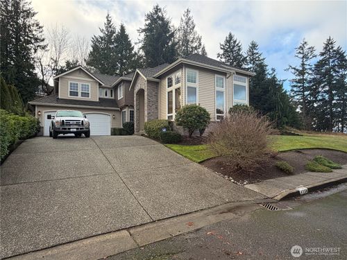 6730 139th Pl Sw, Edmonds, WA, 98026-3223 | Card Image