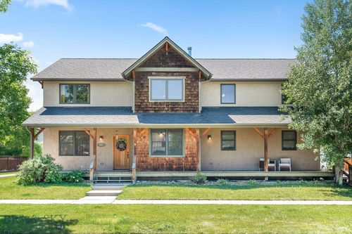 2451 Ferguson Ave, Bozeman, MT, 59718-8052 | Card Image