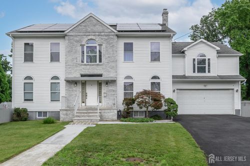 4 Elm Ct, Little Falls, NJ, 07424-1307 | Card Image