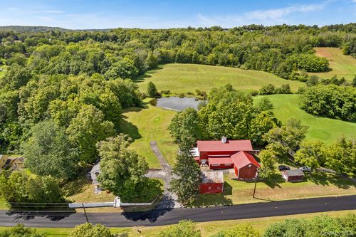 37 S Plank Rd, Westtown, NY, 10998-2718 | Card Image