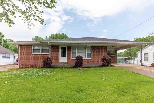 125 Foy Ave, Florence, AL, 35630-2253 | Card Image