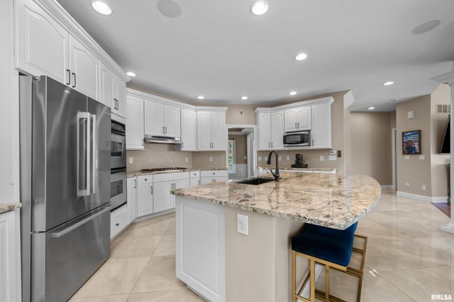 7 Pinehurst Ct, House other with 4 bedrooms, 4 bathrooms and null parking in Coal Valley IL | Image 25