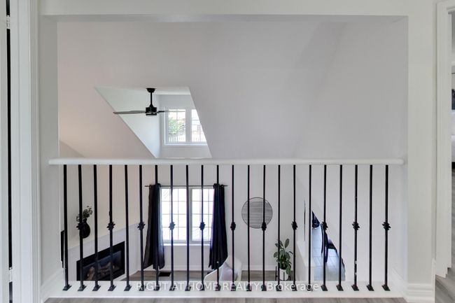 1112 Booth Ave, House other with 4 bedrooms, 4 bathrooms and 2 parking in Innisfil ON | Image 13