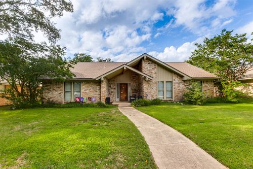 1203 Grinnell Dr, Richardson, TX, 75081-5819 | Card Image