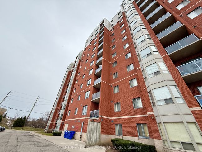 506 - 30 Chapman Crt, Condo with 2 bedrooms, 2 bathrooms and 1 parking in London ON | Image 27