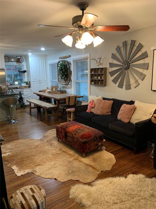 106 S Clark St, Rockwall, TX, 75087-2563 | Card Image