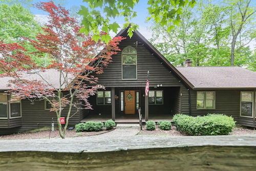 1640 Cardinal Hill Ln, Sugar Grove, OH, 43155 | Card Image
