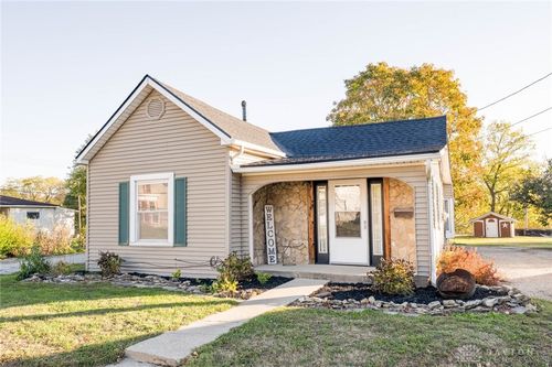 514 S Miami St, West Milton, OH, 45383-1412 | Card Image