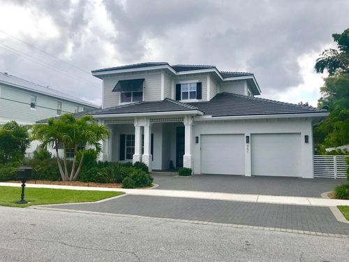951 Ne 2nd Ter, Boca Raton, FL, 33432-2727 | Card Image