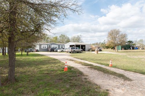 815 Track Road, Dale, TX, 78616 | Card Image