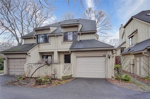 959 East Ave, Rochester, NY, 14607-2216 | Card Image