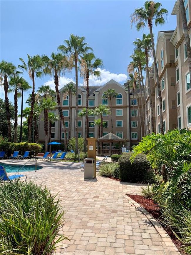 307 - 8303 Palm Pkwy, Home with 1 bedrooms, 1 bathrooms and null parking in ORLANDO FL | Image 23