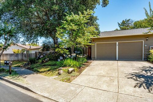 2668 Hidden Valley Lane, Napa, CA, 94558 | Card Image