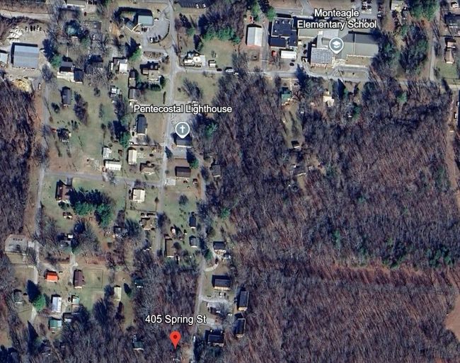 405 Spring St, House other with 3 bedrooms, 2 bathrooms and null parking in Monteagle TN | Image 34
