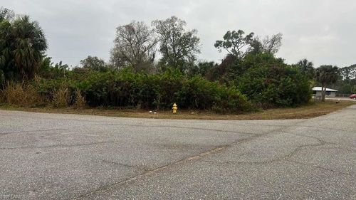 13901 Nassau Dr, Fort Myers, FL, 33905 | Card Image