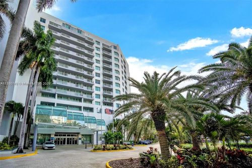 1002-2670 E Sunrise Blvd, Fort Lauderdale, FL, 33304-3206 | Card Image