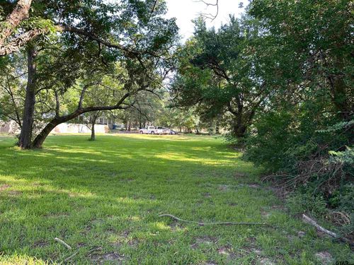 1002 E Humbleway St, Overton, TX, 75684-1419 | Card Image