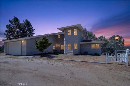 15185 Rancheria Creek Rd, Caliente, CA, 93518-4009 | Card Image