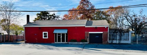 181 Spring St, Hyannis, MA, 02601-3035 | Card Image