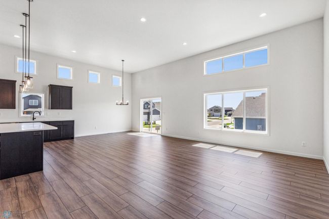 Open Concept Living | Image 6