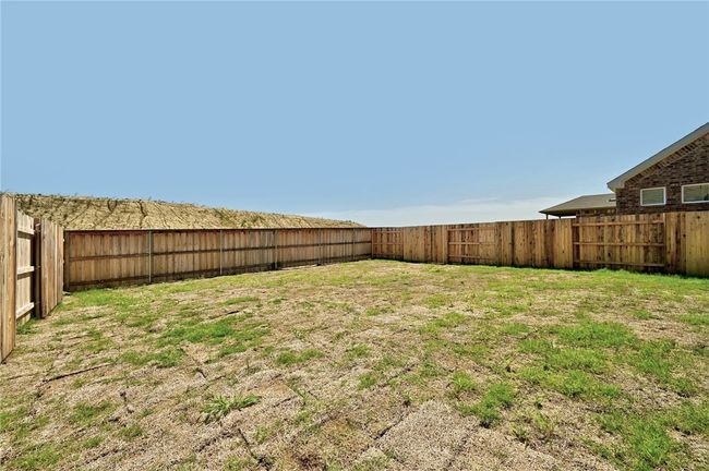 806 Pepperbark Loop, House other with 4 bedrooms, 3 bathrooms and null parking in Buda TX | Image 26