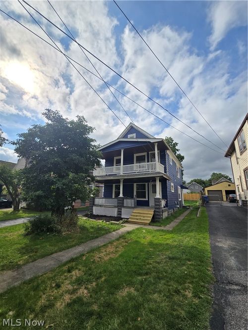 4427 Woburn Ave, Cleveland, OH, 44109-3863 | Card Image