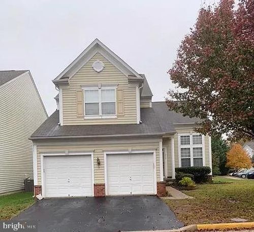 2469 Leyland Ridge Rd, Oak Hill, VA, 20171-4834 | Card Image