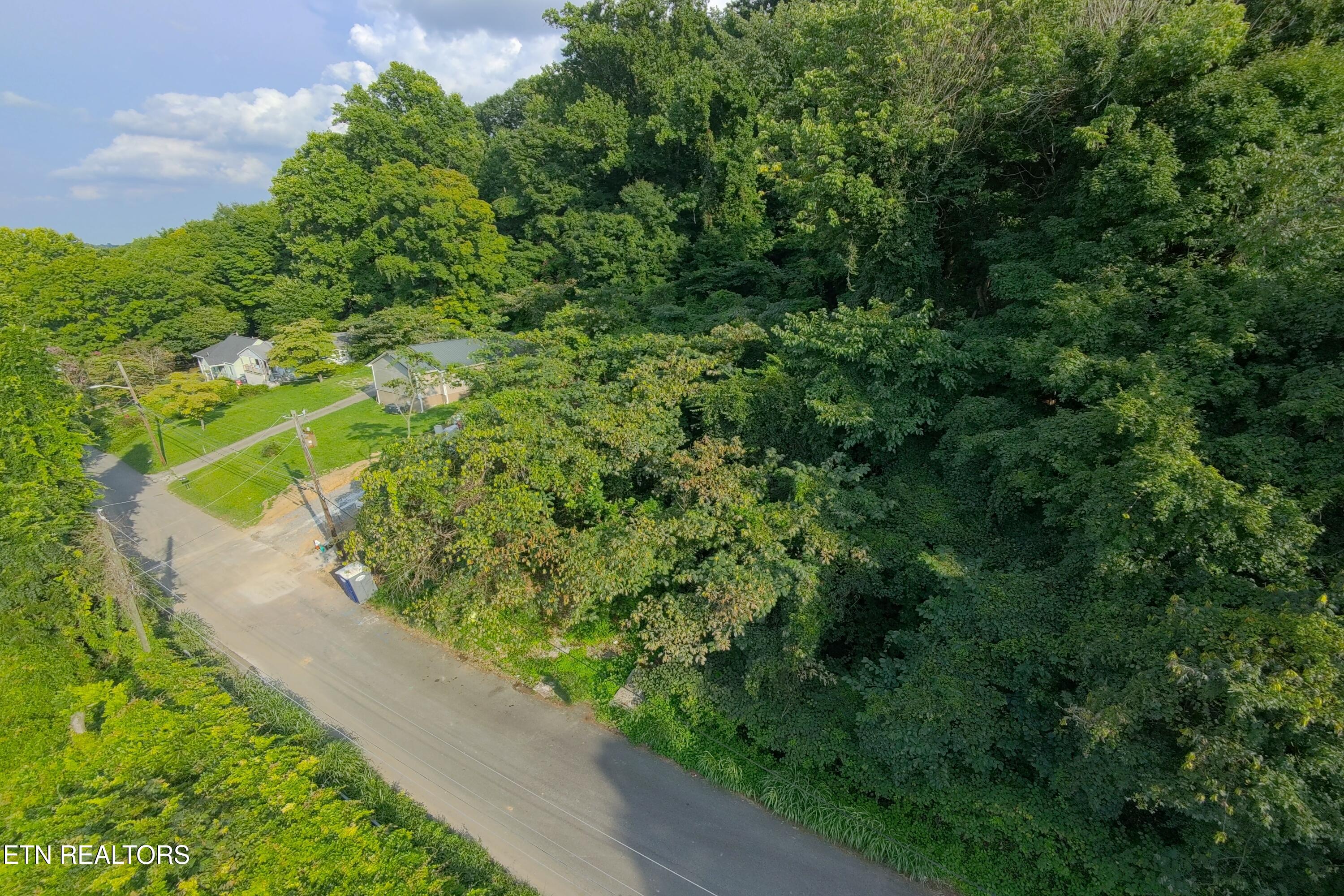Land in Knoxville 4
