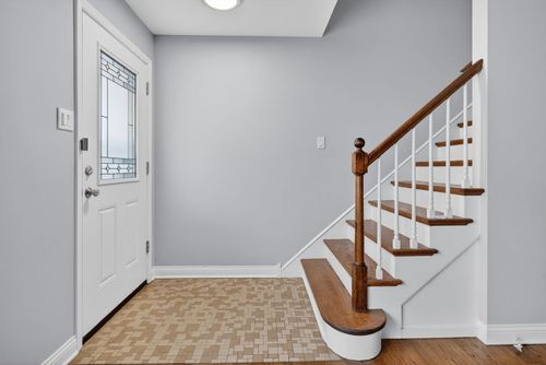 apt-6-15 Waiola Ave, La Grange, IL, 60525-2298 | Card Image