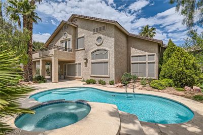 9901 Laurel Springs on the largest lot in Summerlin's gated Canyon Oaks | Image 1