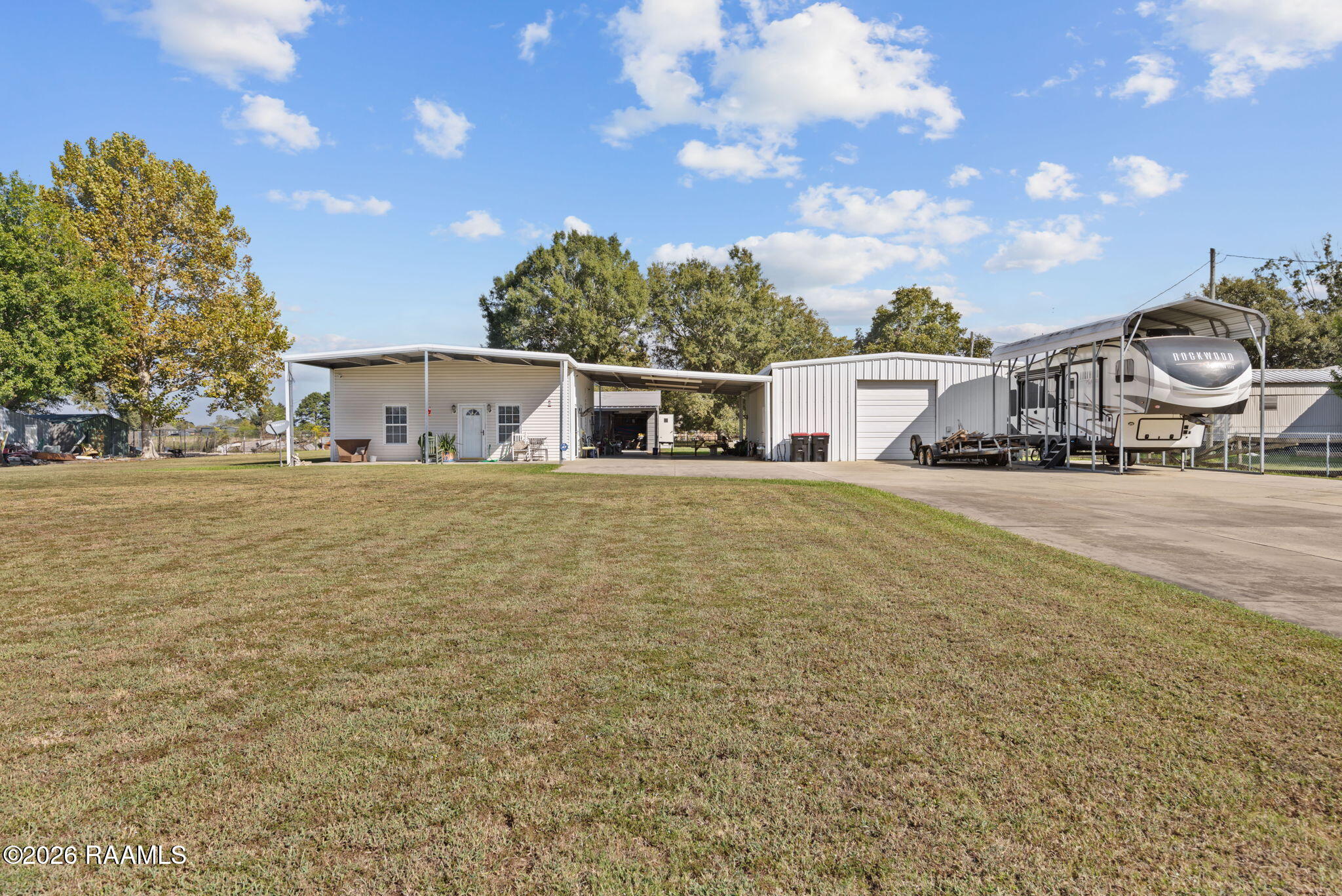 Residential in Duson