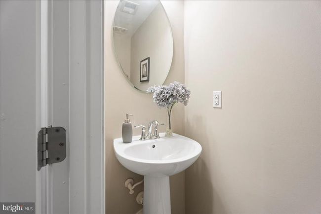 7805 Wistar Woods Pl, Townhouse with 3 bedrooms, 3 bathrooms and null parking in HENRICO VA | Image 24