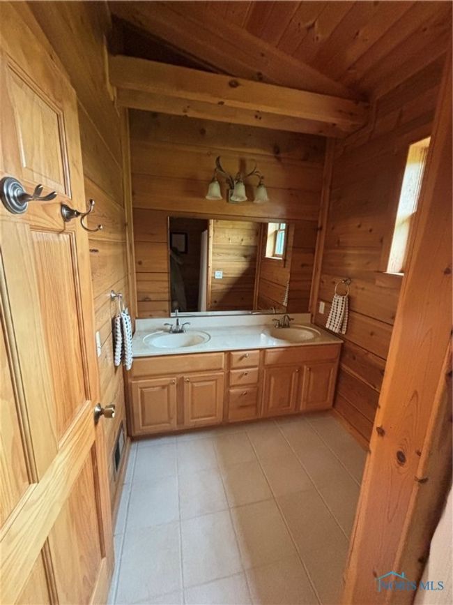 Master bath | Image 22