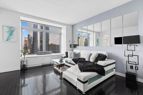 41d-123 Washington St, New York, NY, 10006-1547 | Card Image
