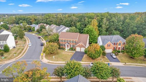 10495 Wharfdale Pl, GAINESVILLE, VA, 20155-4851 | Card Image