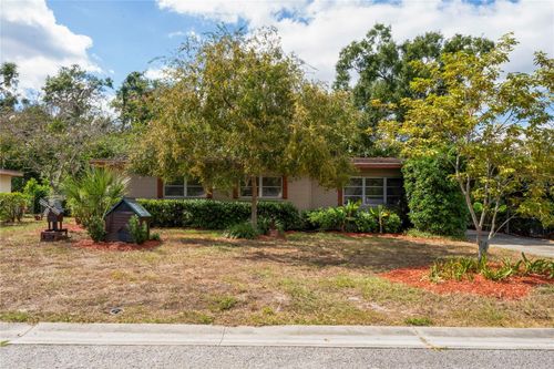 8016 Sharon Dr, Tampa, FL, 33617-7614 | Card Image