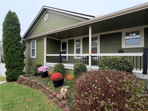 1107 Elm Cir, Pleasant Hill, MO, 64080-1692 | Card Image
