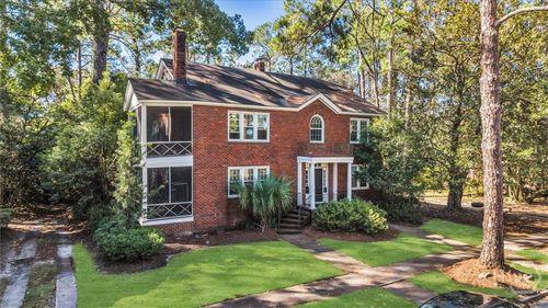 219 E 56th St, Savannah, GA, 31405-3427 | Card Image