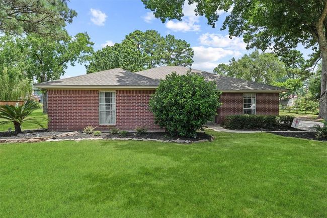 17010 Cypress Knee Dr, House other with 3 bedrooms, 2 bathrooms and 2 parking in Cypress TX | Image 4