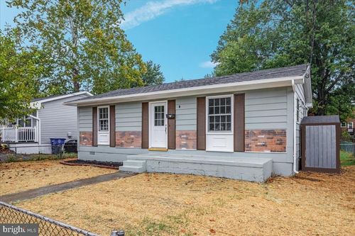 1311 Monroe Ave, FRONT ROYAL, VA, 22630-2949 | Card Image