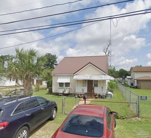 2416 W Desoto St, Pensacola, FL, 32505-6816 | Card Image