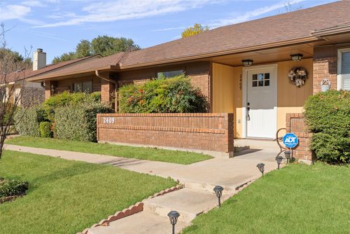 2409 Aquaduct Dr, Bedford, TX, 76022-7747 | Card Image