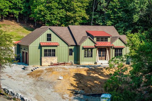 807 Wooded Ridge Dr, New Albany, IN, 47150-5400 | Card Image
