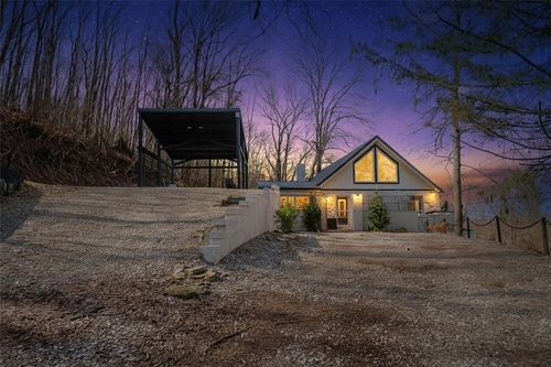 270 Schoolhouse Rd, Blairsville, PA, 15717-6524 | Card Image